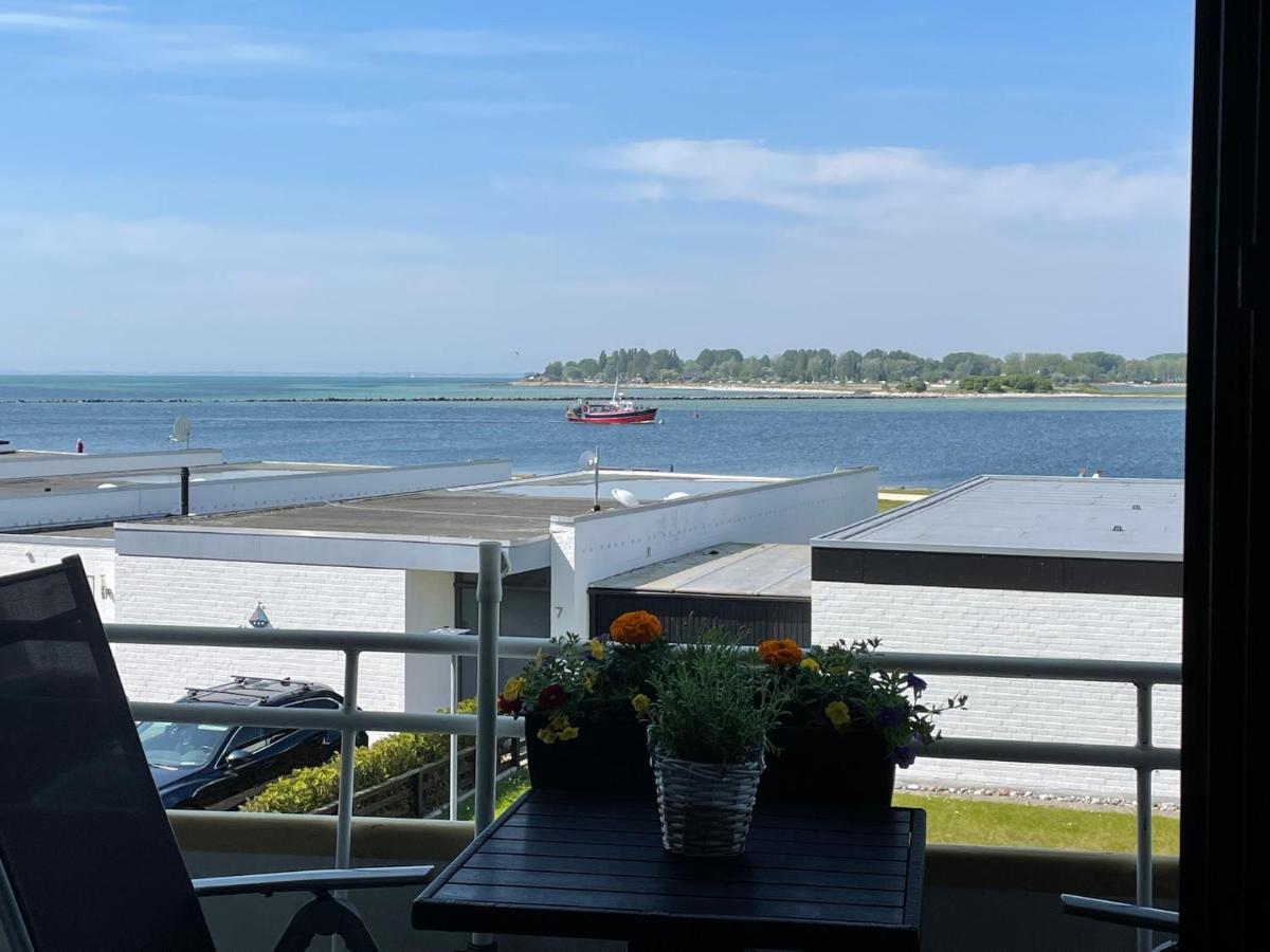 Fehmarn Burgtiefe Suedstrand Meerblick Apartment Meerzeit エクステリア 写真